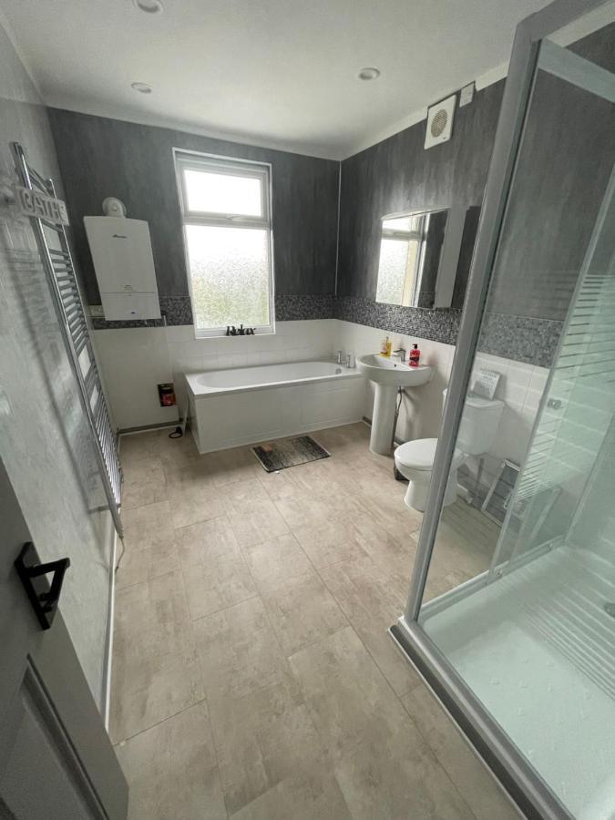 Bentley Place Crewe Εξωτερικό φωτογραφία