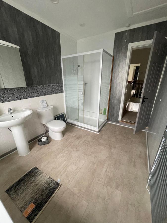 Bentley Place Crewe Εξωτερικό φωτογραφία