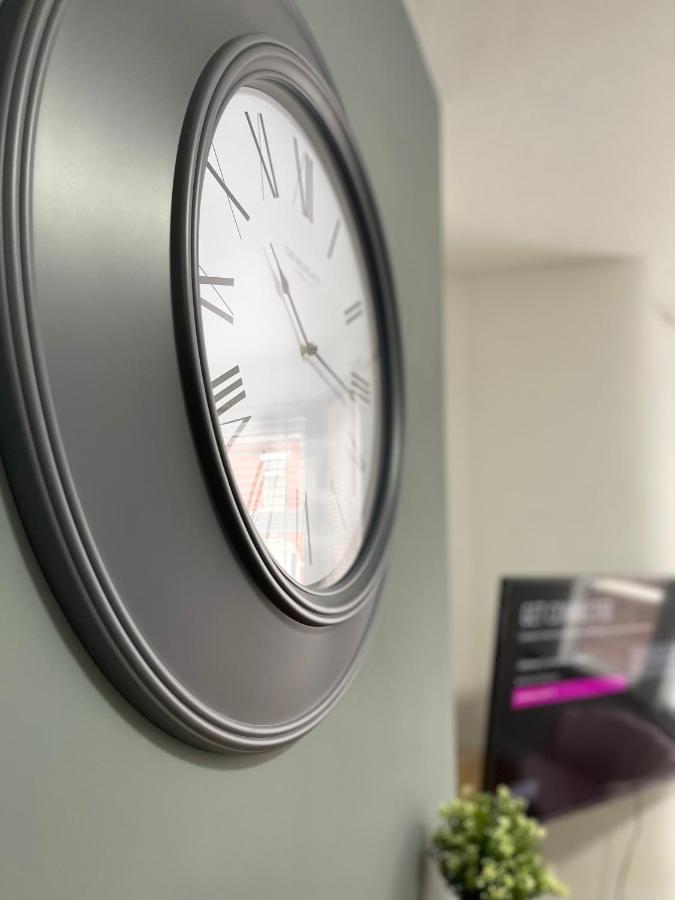 Bentley Place Crewe Εξωτερικό φωτογραφία