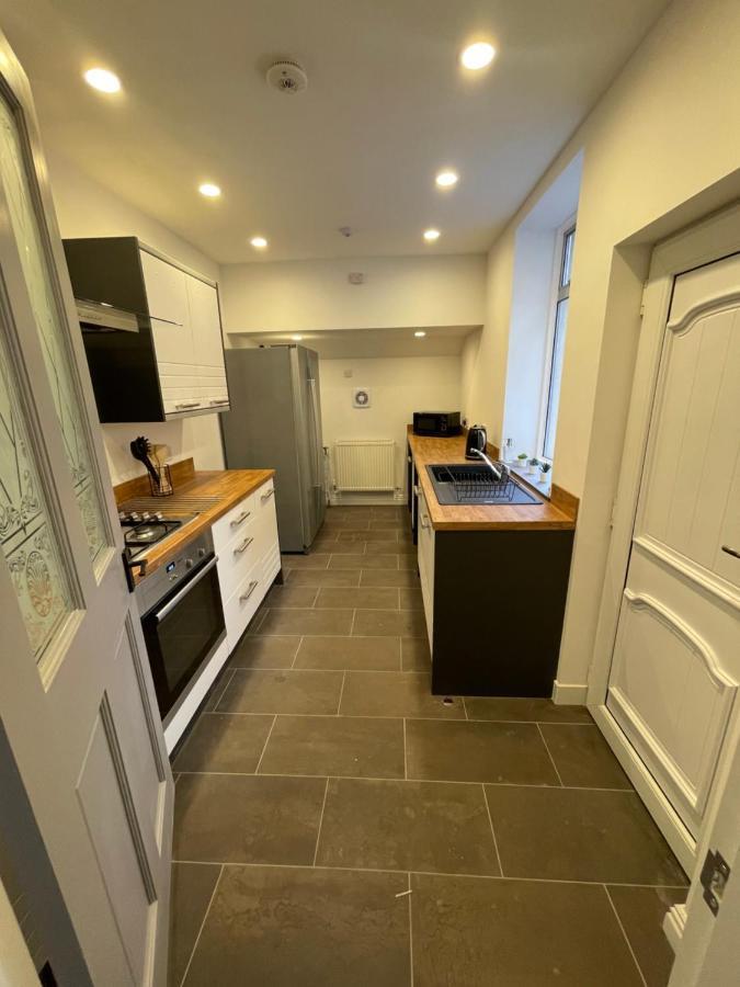 Bentley Place Crewe Εξωτερικό φωτογραφία