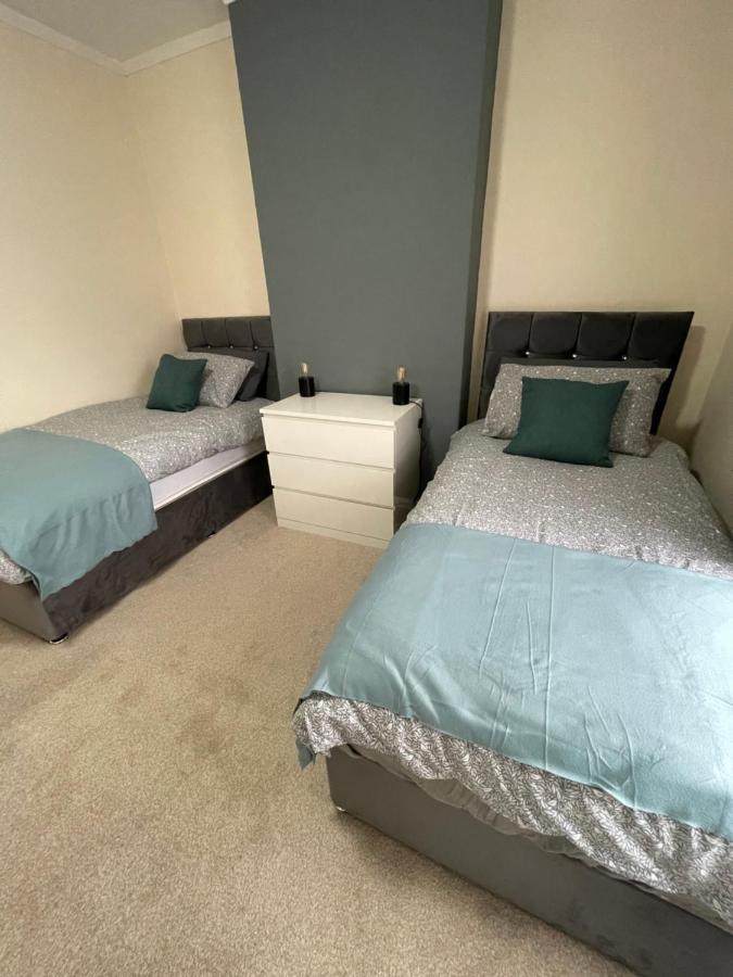 Bentley Place Crewe Εξωτερικό φωτογραφία