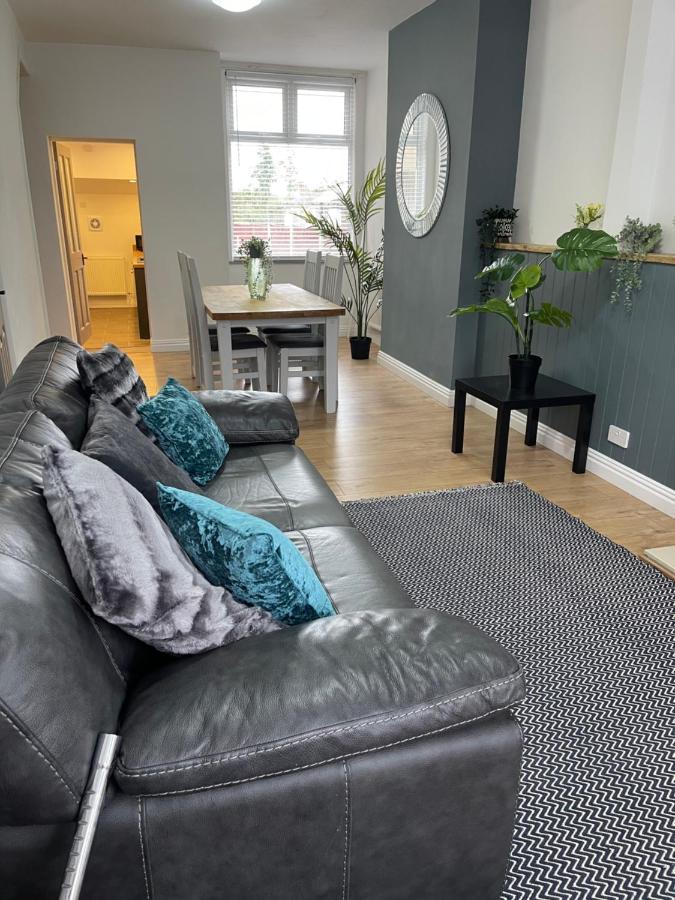 Bentley Place Crewe Εξωτερικό φωτογραφία